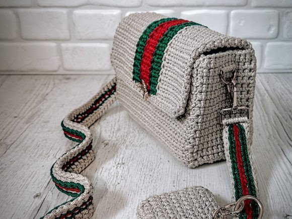 Crochet Pattern Bag with Stripes PDF: Your Stylish Project